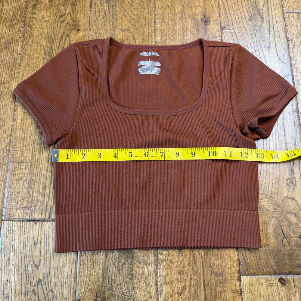 Lot of 2 Wild Fable Seamless Crop Top Ribbed Knit Scoop Neck Sz S Brown Black - Picture 4 of 7